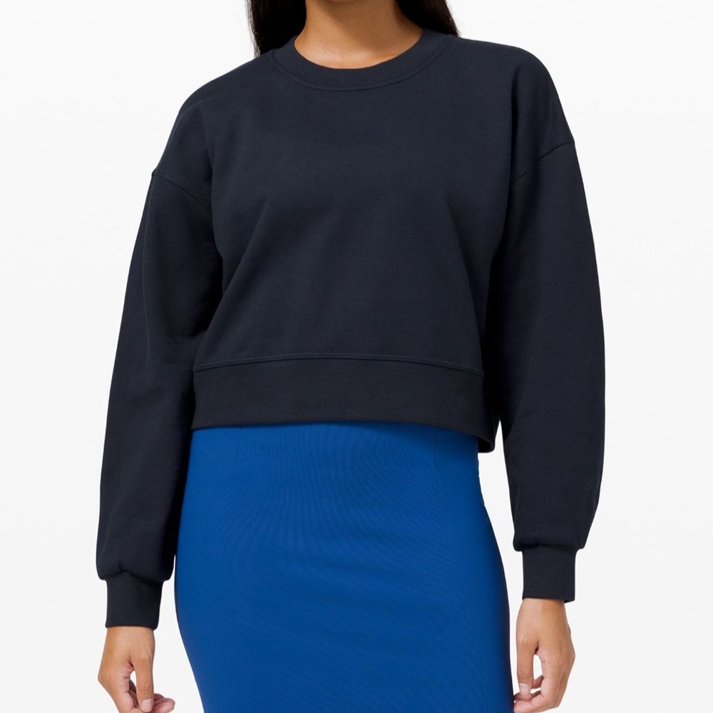 Lululemon - Perfectly Oversized Cropped Crew - NWT